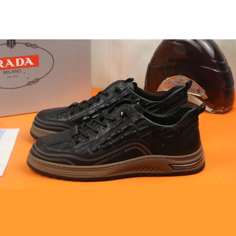 Pra*a casual shoes